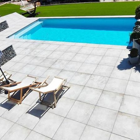 Chambre 2 Vue Lac Av Piscine Prunières エクステリア 写真